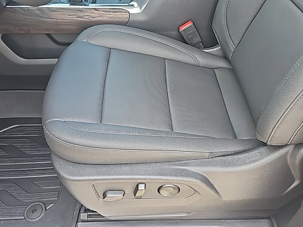 New 2025 GMC Sierra 1500 SLT w/ SLT Premium Plus Package image 11