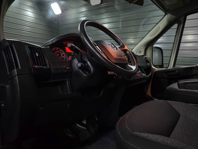 Used 2018 RAM ProMaster 1500 w/ Interior Convenience Group image 12
