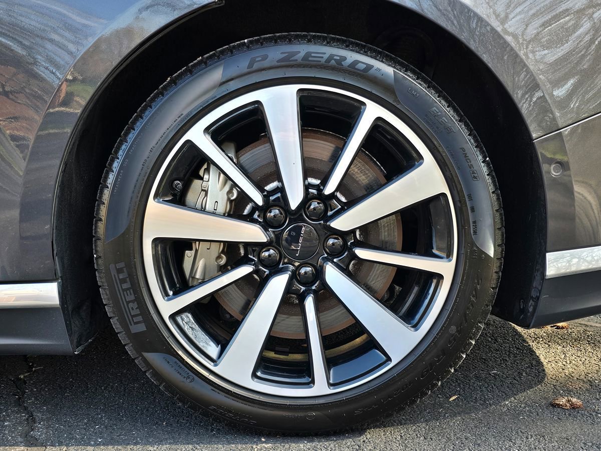 Used 2022 Lucid Air Grand Touring image 65