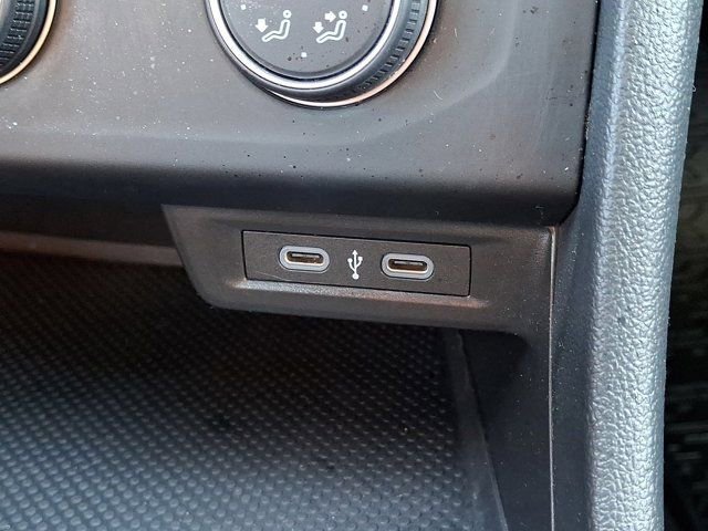 Certified 2023 Volkswagen Jetta Sport image 30