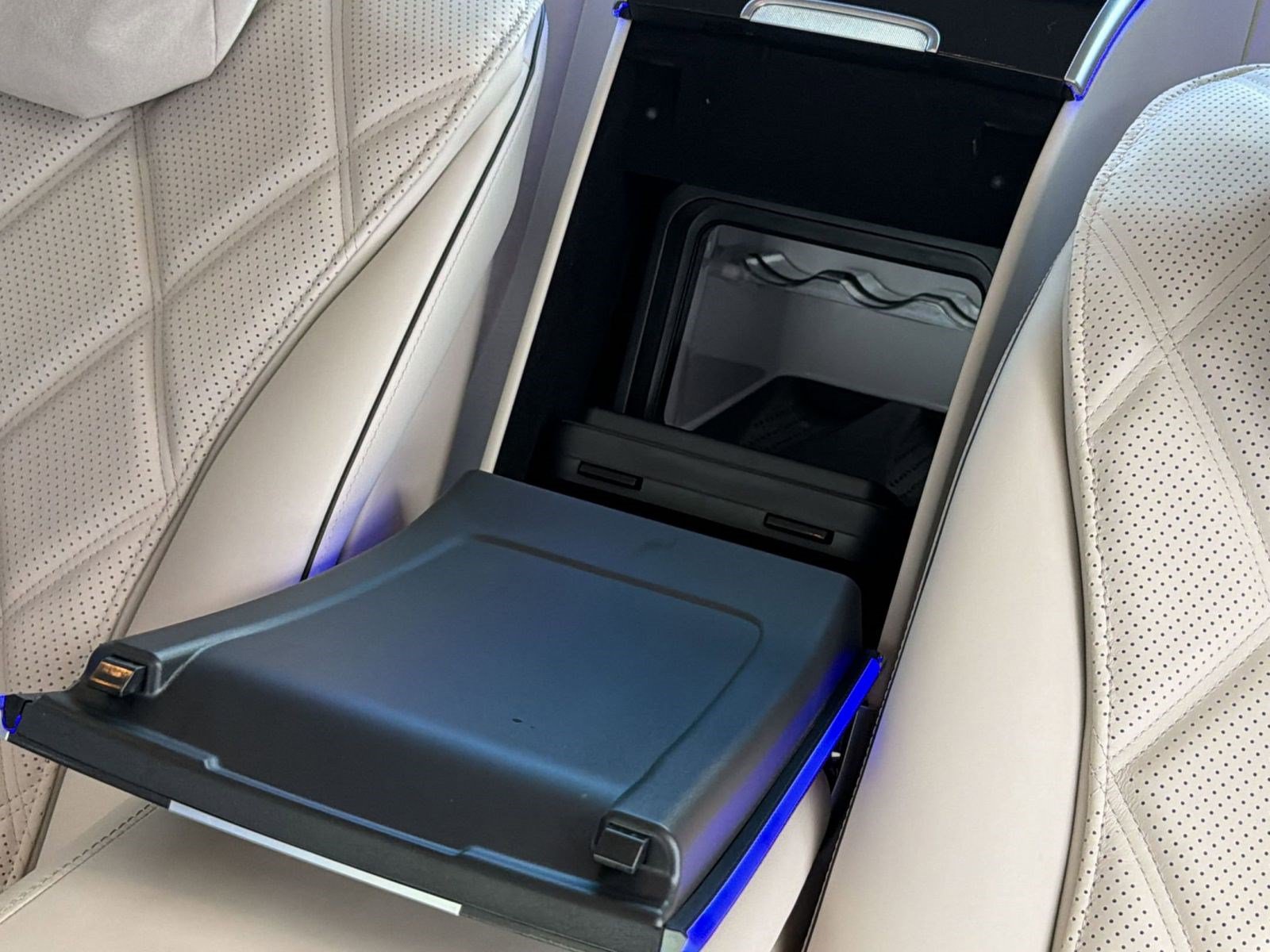 Certified 2024 Mercedes-Benz Maybach S 580 4MATIC image 32