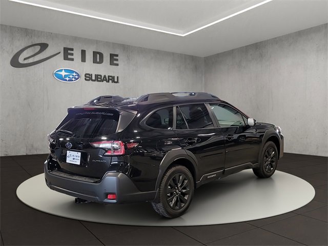 Used 2024 Subaru Outback Onyx Edition image 4