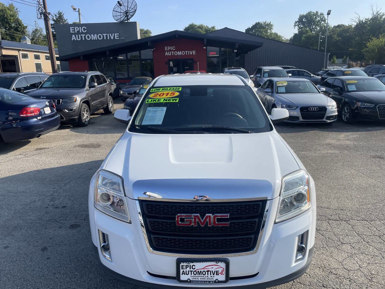 Used 2015 GMC Terrain SLE image 11