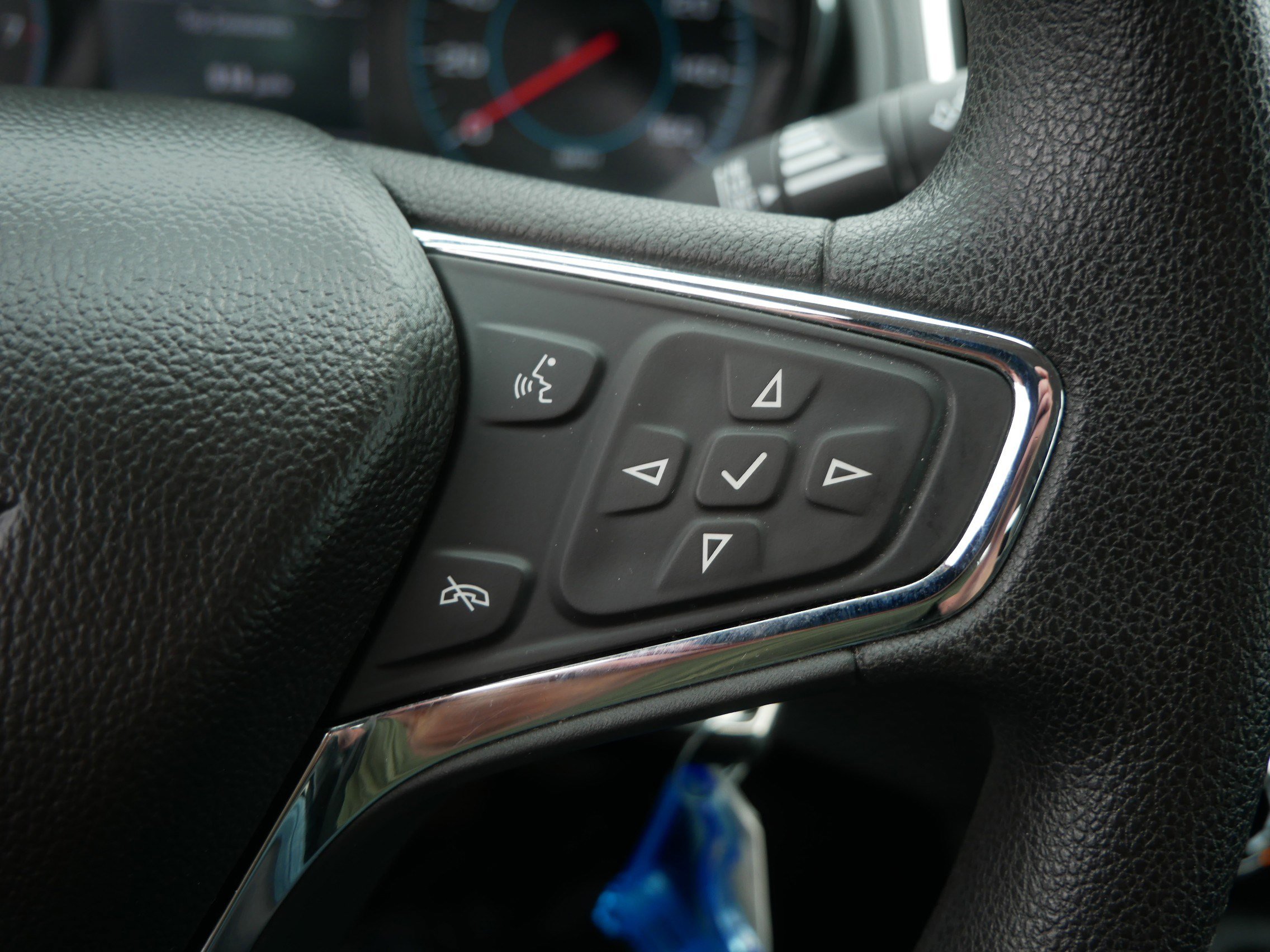 Used 2017 Chevrolet Cruze LT FWD image 24