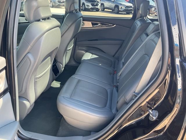 Used 2022 Lincoln Nautilus Reserve w/ Equipment Group 202A image 25