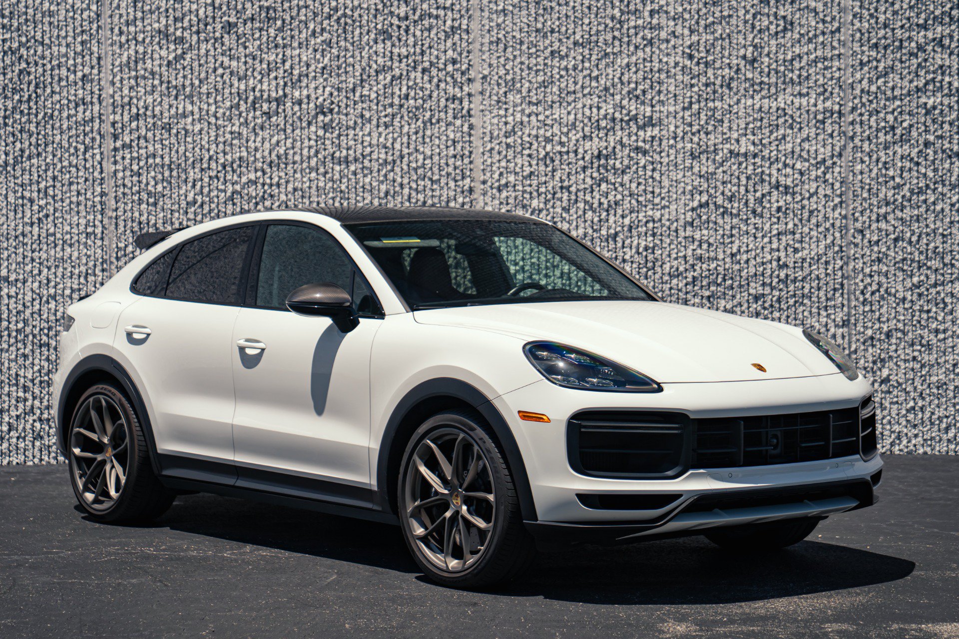 Used 2022 Porsche Cayenne Turbo GT AWD/4WD image 4