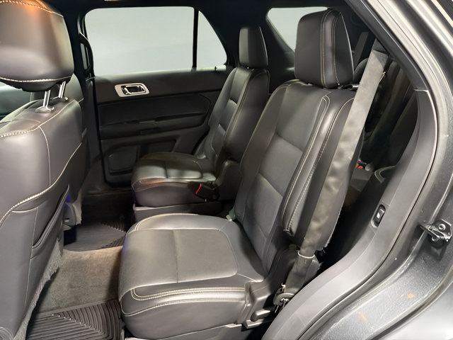 Used 2015 Ford Explorer Sport w/ Equipment Group 401A AWD/4WD image 30