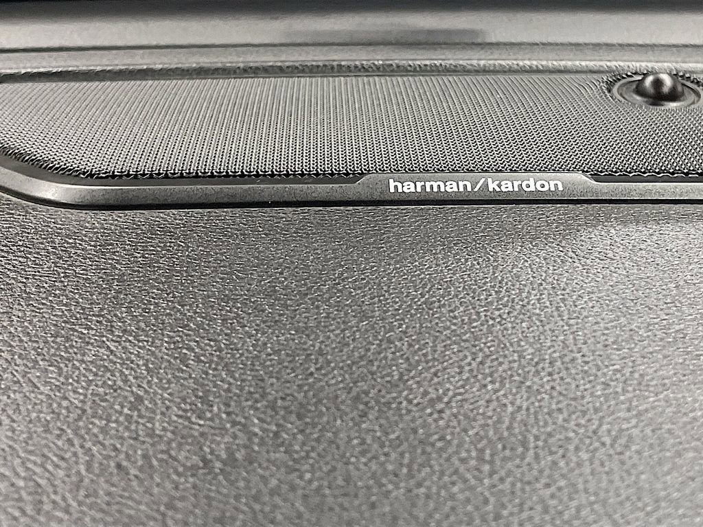 Used 2024 RAM 3500 Laramie image 19