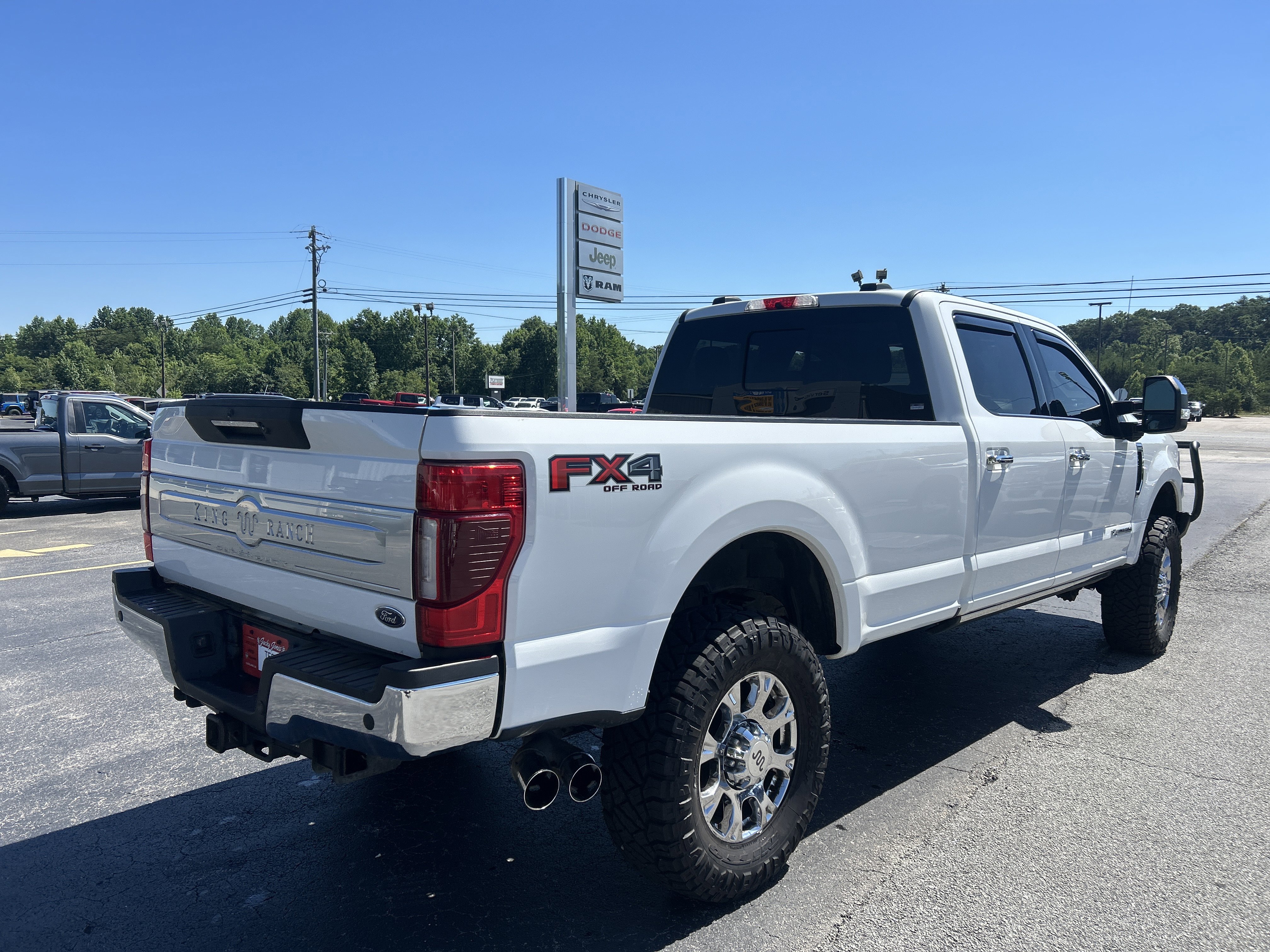 Used 2021 Ford F350 King Ranch w/ King Ranch Ultimate Package AWD/4WD image 10
