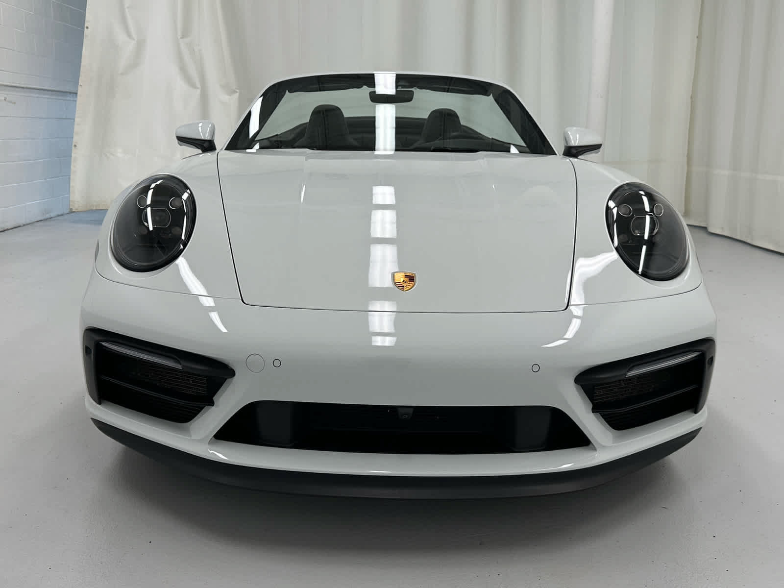 Used 2022 Porsche 911 Carrera GTS w/ Premium Package RWD image 5