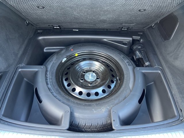 Certified 2022 Jeep Grand Cherokee Overland w/ Adv Protech Group III image 12