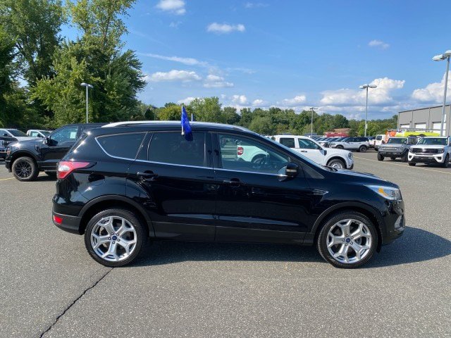 Used 2017 Ford Escape Titanium w/ Equipment Group 301A AWD/4WD image 6
