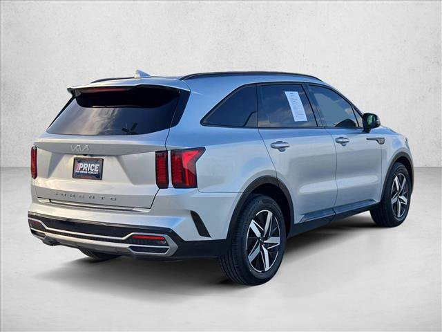 Used 2022 Kia Sorento S w/ Panoramic Sunroof Package FWD image 5