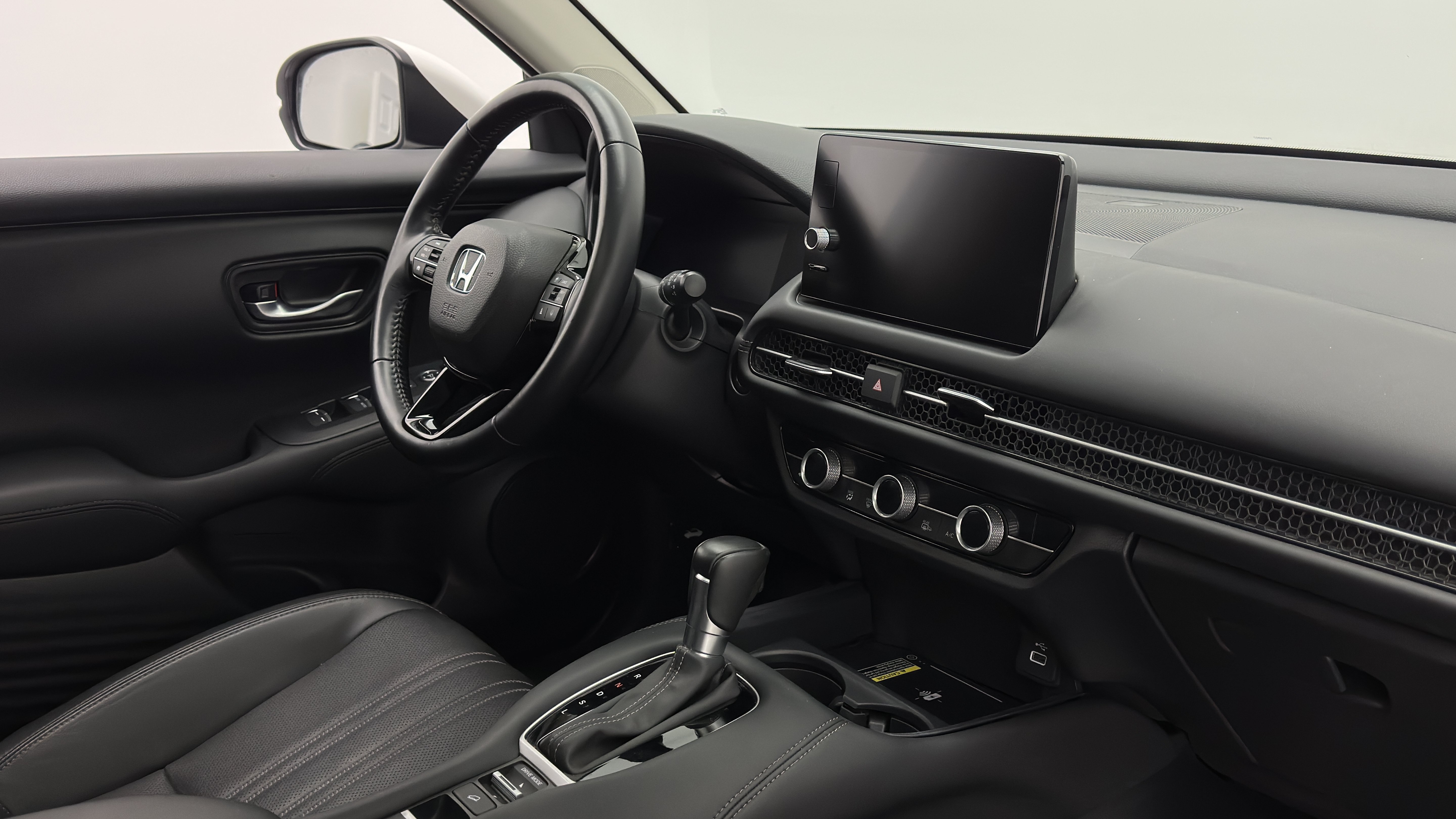 Used 2025 Honda HR-V EX-L image 36