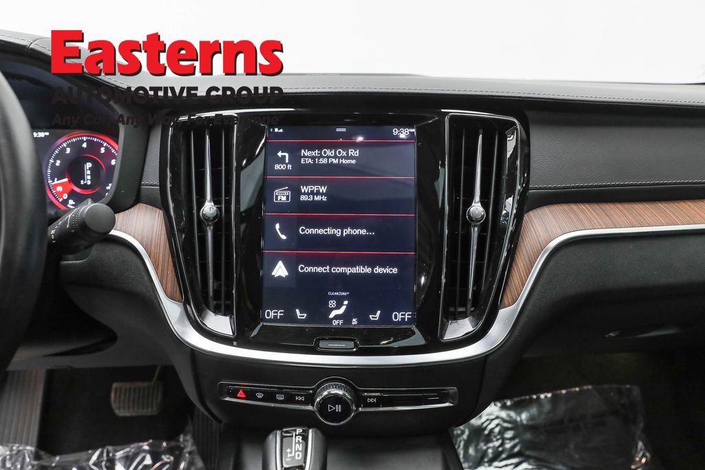 Used 2019 Volvo S60 T6 Inscription image 12