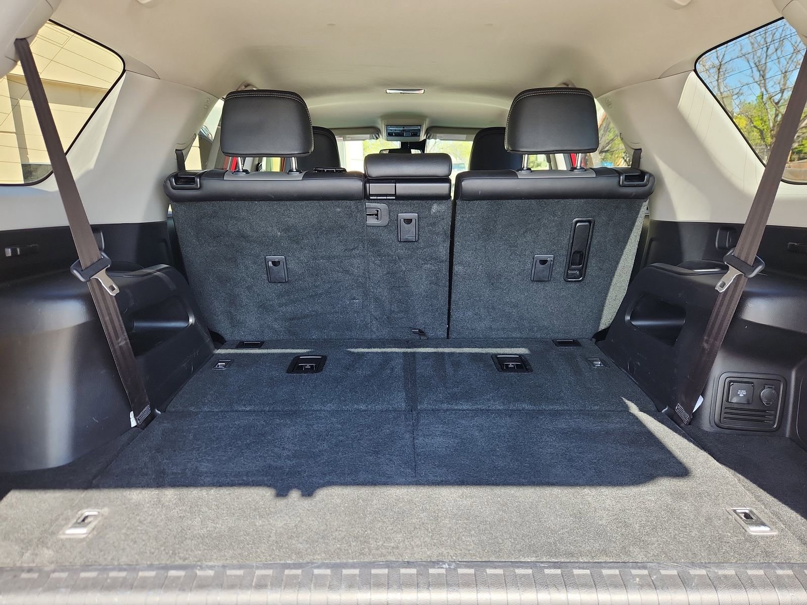 Used 2020 Toyota 4Runner SR5 Premium image 13