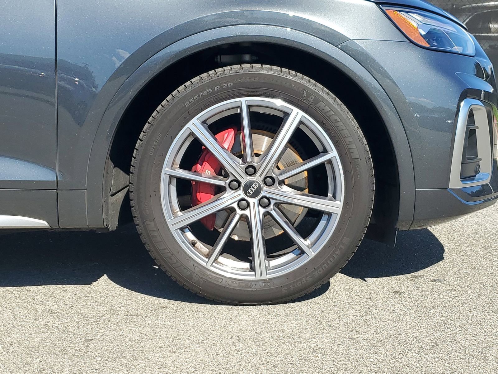 Used 2025 Audi SQ5 Premium Plus w/ Premium Plus Package image 5