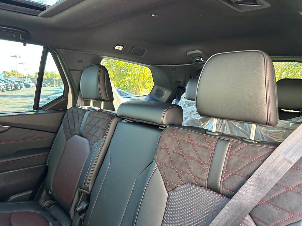 New 2026 Honda Pilot Black Edition image 14