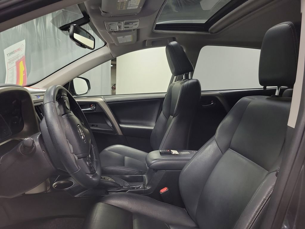 Used 2015 Toyota RAV4 Limited w/ Outdoor Package image 14