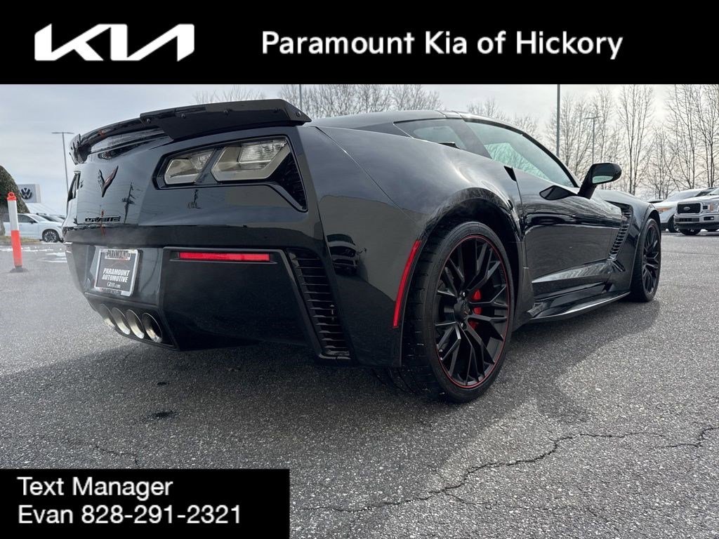 Used 2017 Chevrolet Corvette Z06 image 7