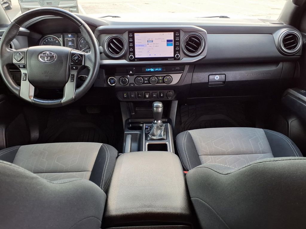 Used 2021 Toyota Tacoma TRD Off-Road w/ Technology Package image 17