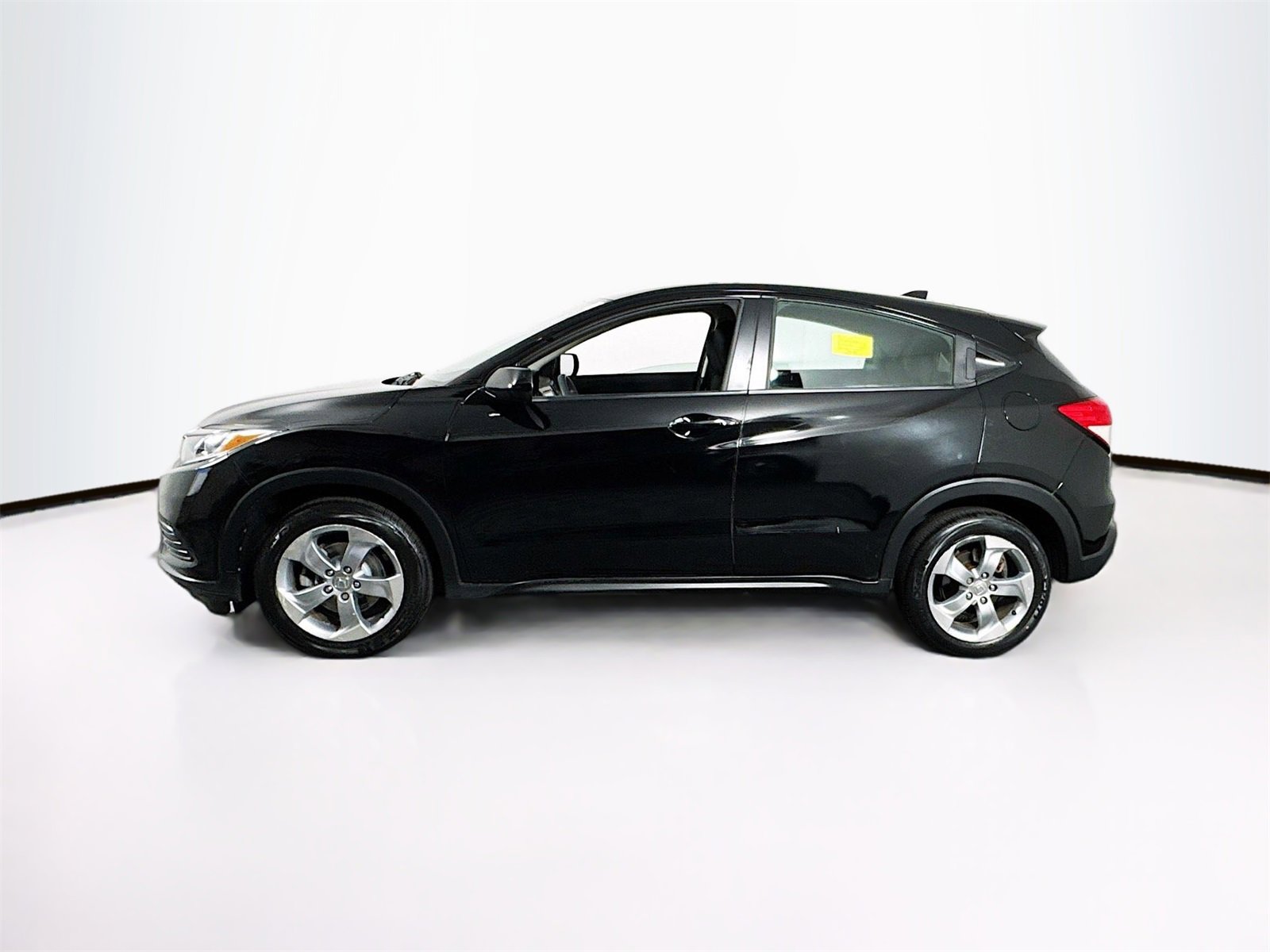 Used 2019 Honda HR-V LX image 4