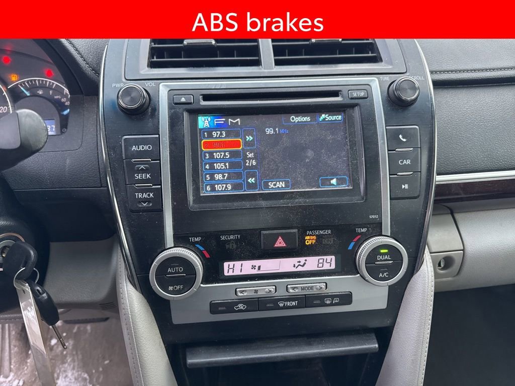 Used 2012 Toyota Camry XLE image 8