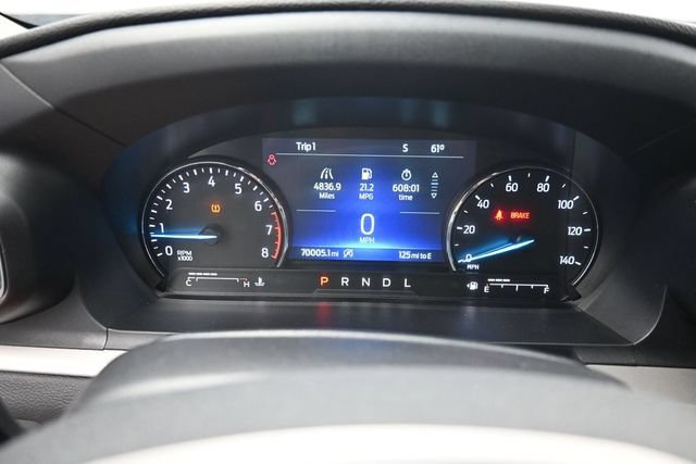 Used 2024 Ford Explorer XLT w/ Equipment Group 202A AWD/4WD image 18