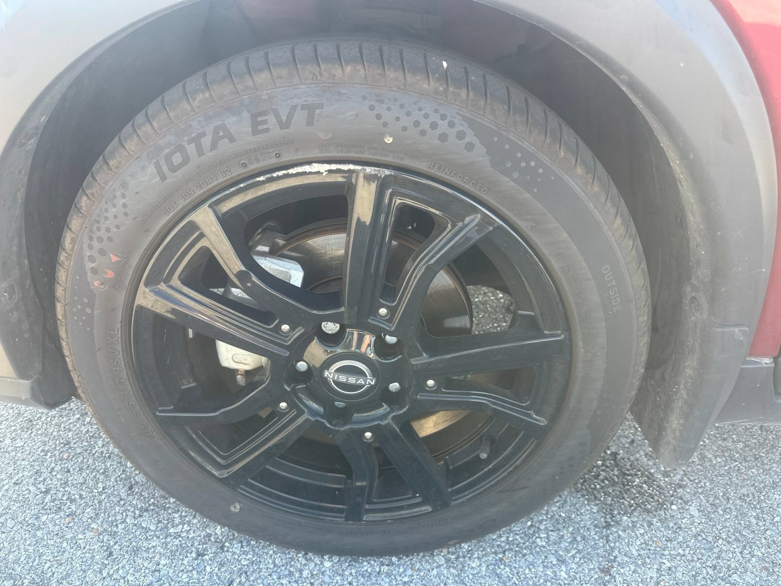Used 2024 Nissan Kicks SR w/ SR Premium Package FWD image 10