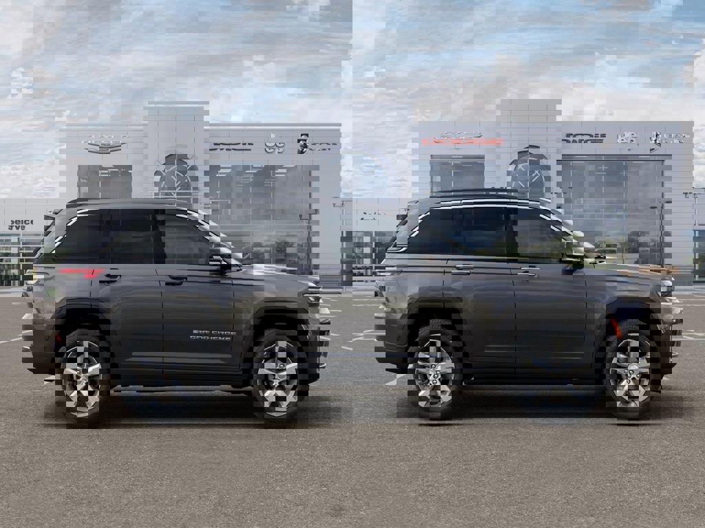 New 2026 Jeep Grand Cherokee Limited image 22