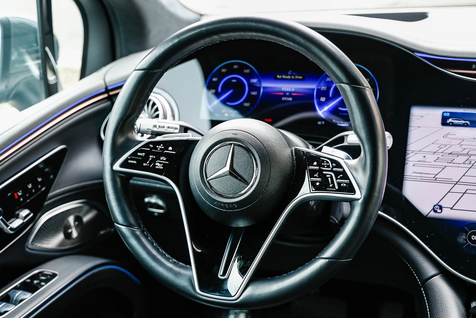 Certified 2023 Mercedes-Benz EQS 580 4MATIC SUV image 13