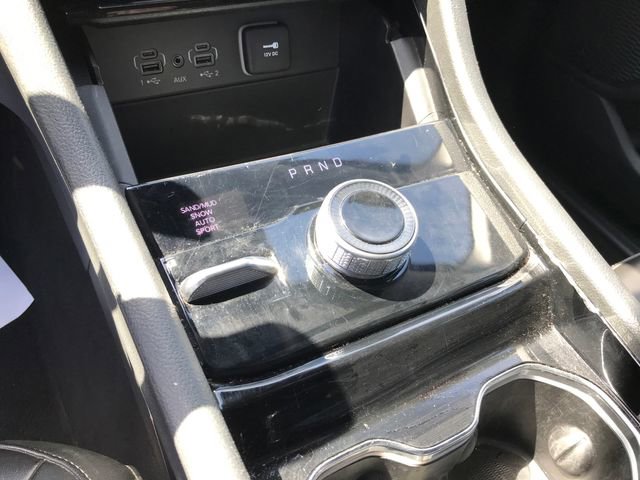 Used 2023 Jeep Grand Cherokee Limited AWD/4WD image 8