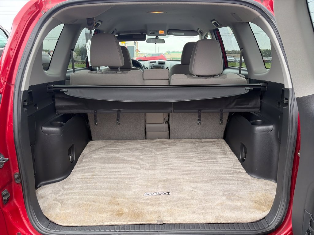 Used 2012 Toyota RAV4 4WD w/ Value Pkg image 6