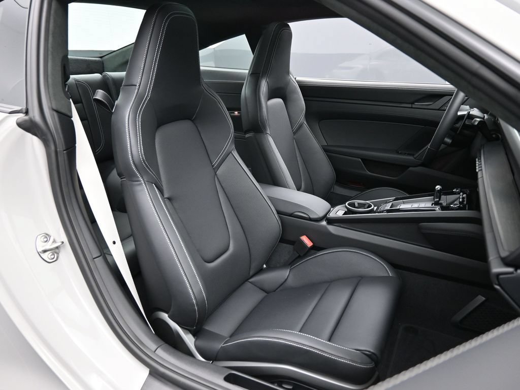 New 2026 Porsche 911 Carrera GTS RWD image 28