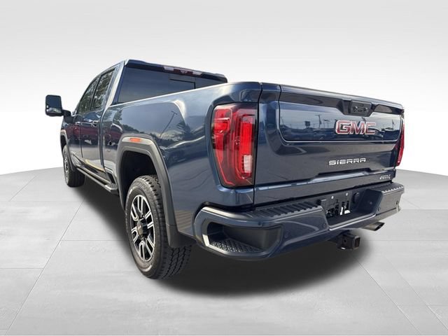 Used 2021 GMC Sierra 2500 AT4 w/ AT4 Premium Plus Package AWD/4WD image 9