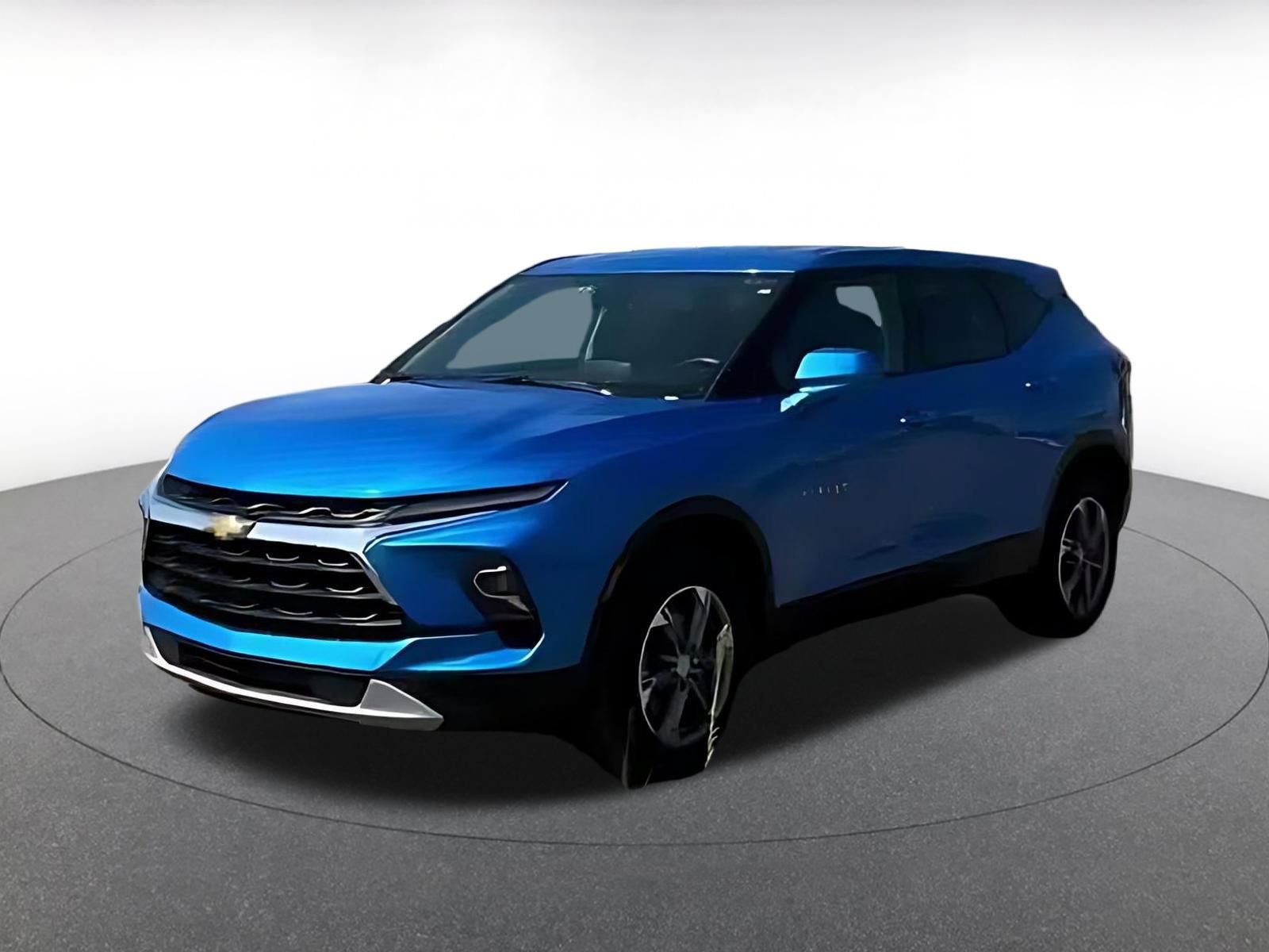 Used 2026 Chevrolet Blazer LT FWD image 10