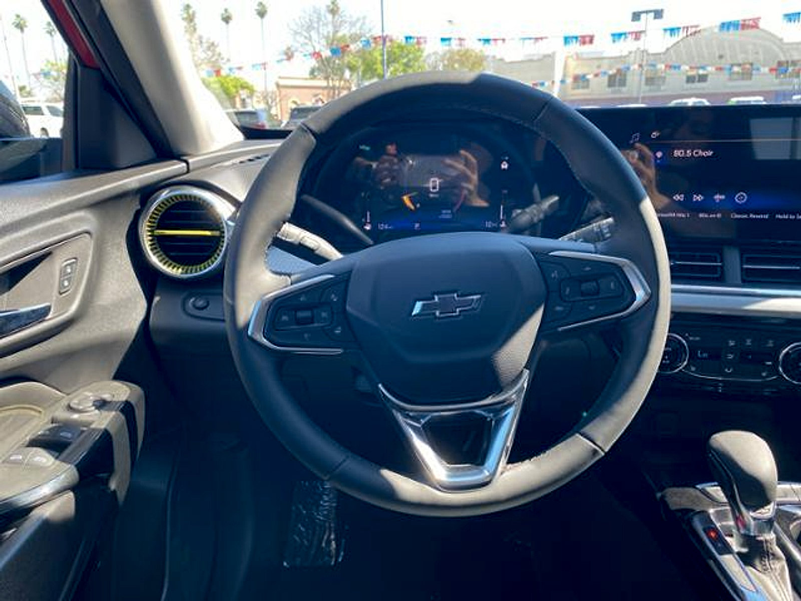 New 2026 Chevrolet Trax LT w/ Sunroof Package image 3