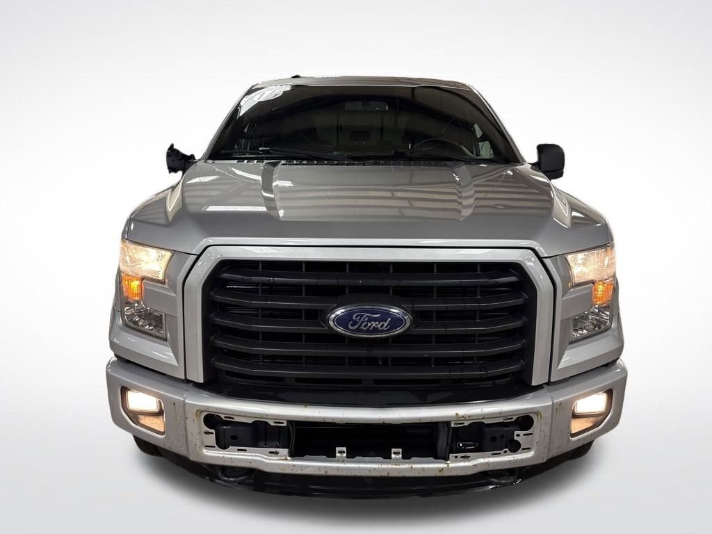 Used 2016 Ford F150 XLT w/ Equipment Group 301A Mid AWD/4WD image 9