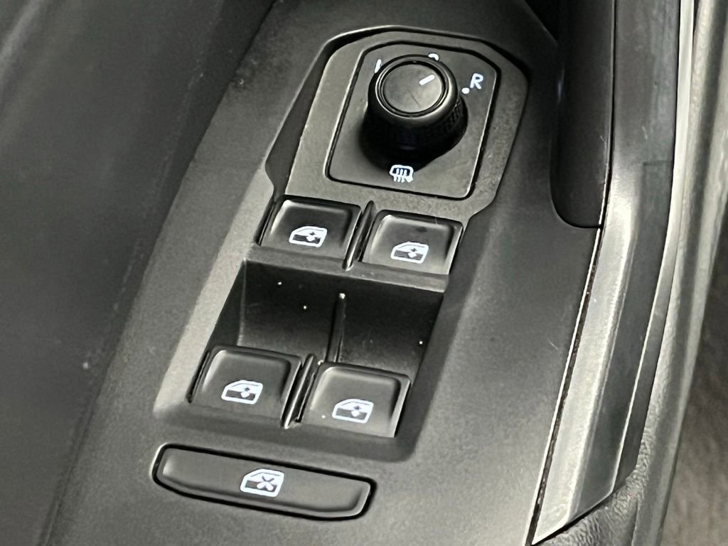 Used 2019 Volkswagen Jetta S w/ Driver Assistance Package FWD image 12