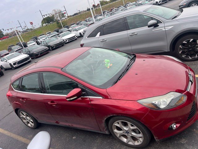 Used 2014 Ford Focus Titanium FWD image 4