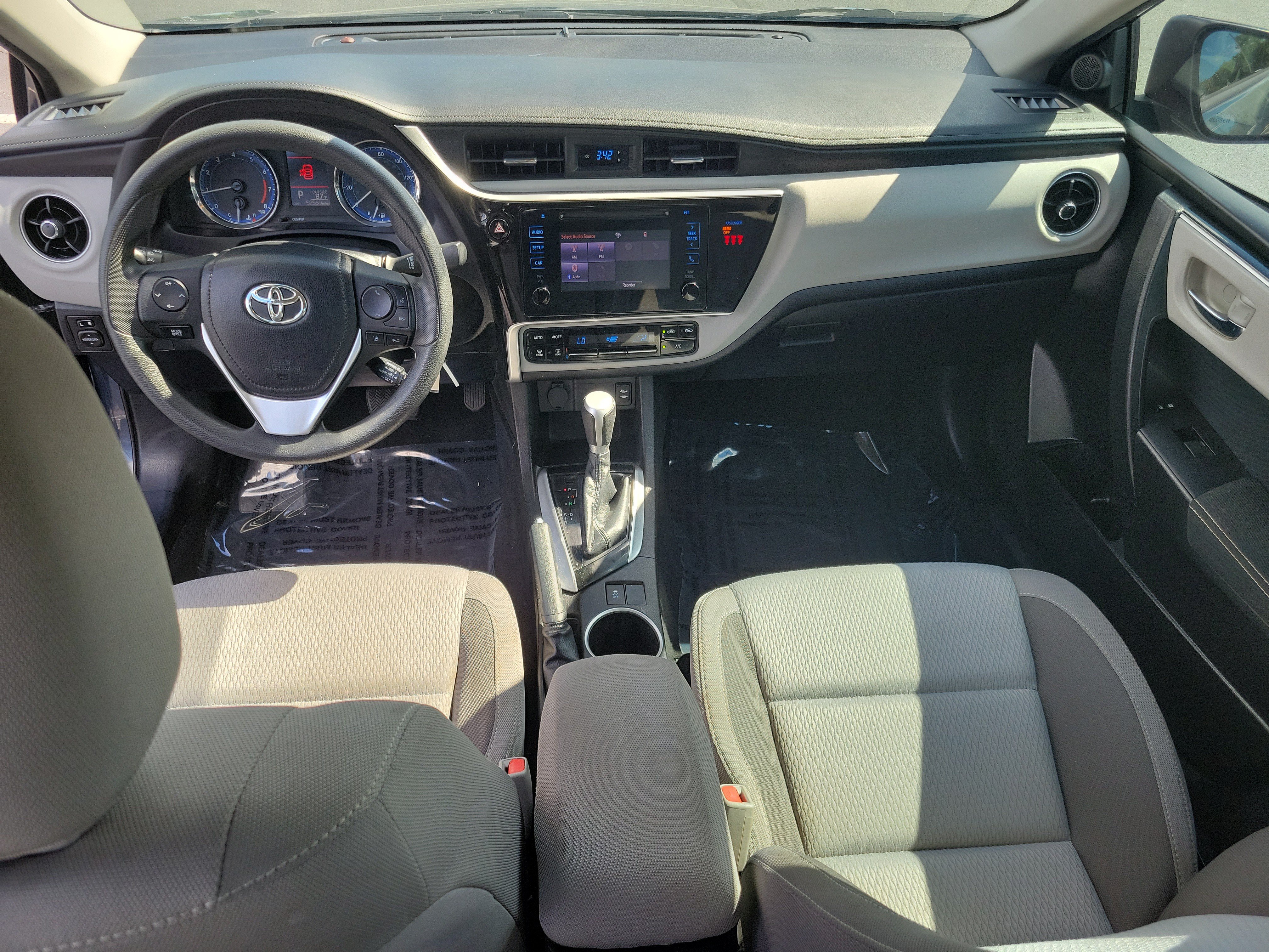 Certified 2018 Toyota Corolla LE FWD image 12