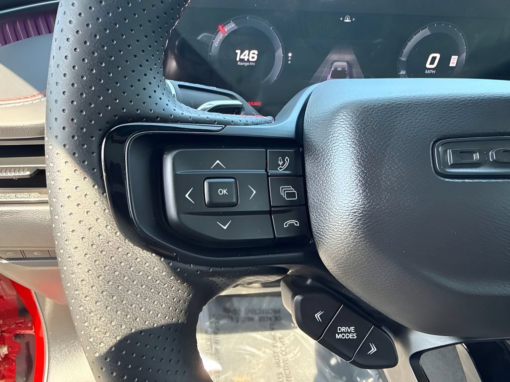 Used 2025 Dodge Charger Daytona R/T w/ Plus Group AWD/4WD image 14