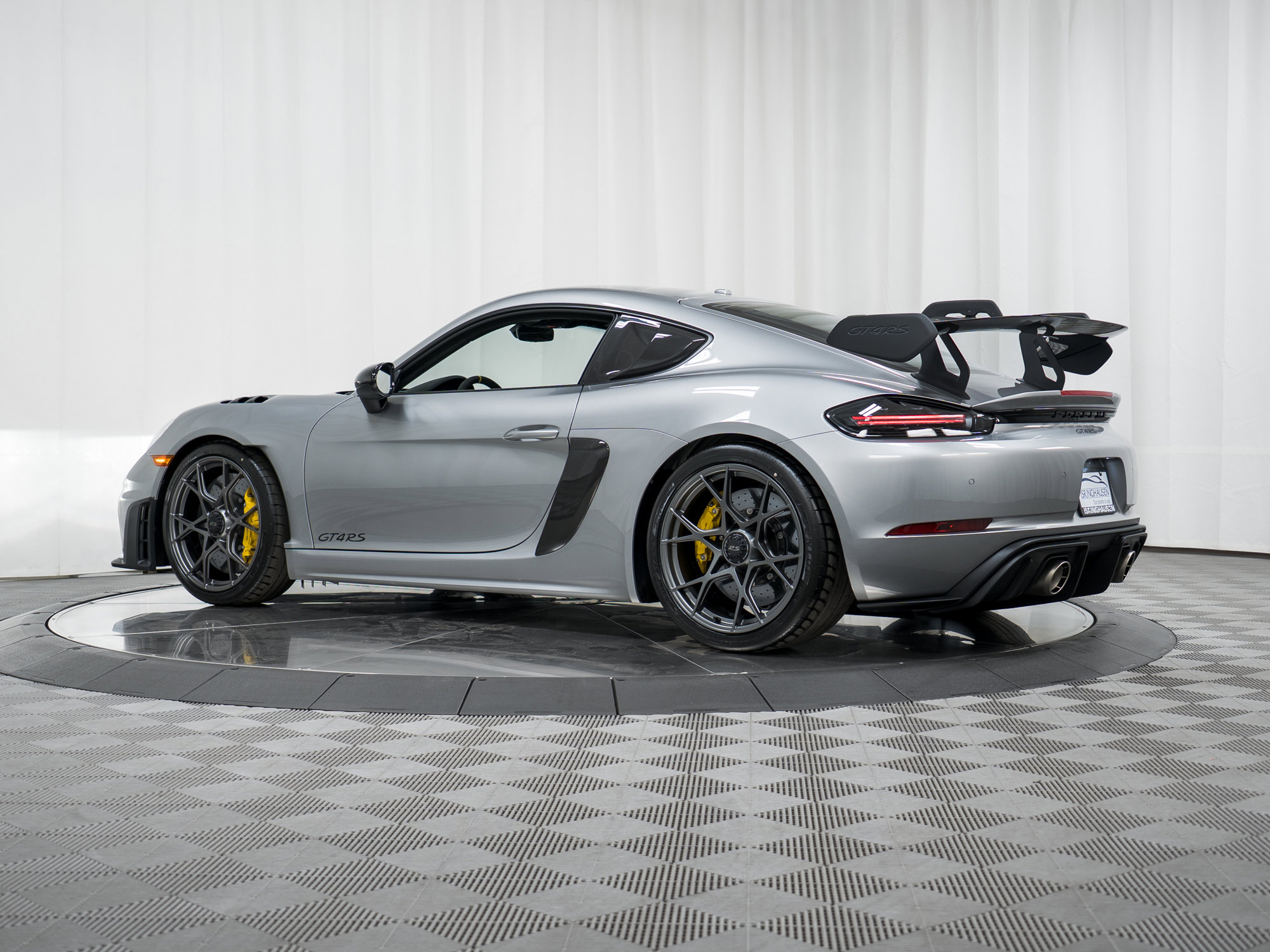 Used 2025 Porsche 718 Cayman GT4 RS image 38