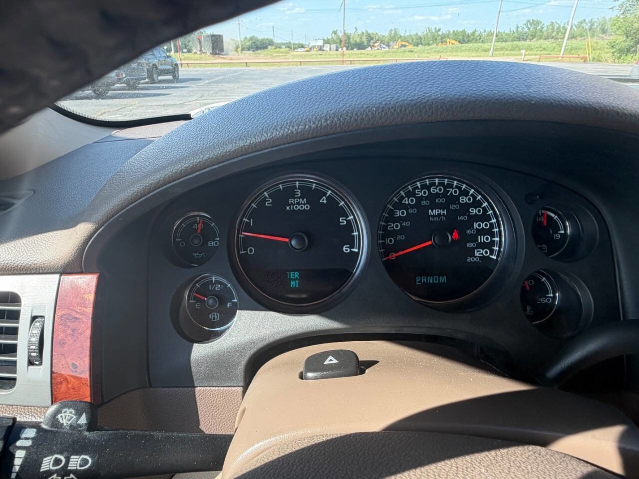 Used 2012 Chevrolet Avalanche LTZ AWD/4WD image 15