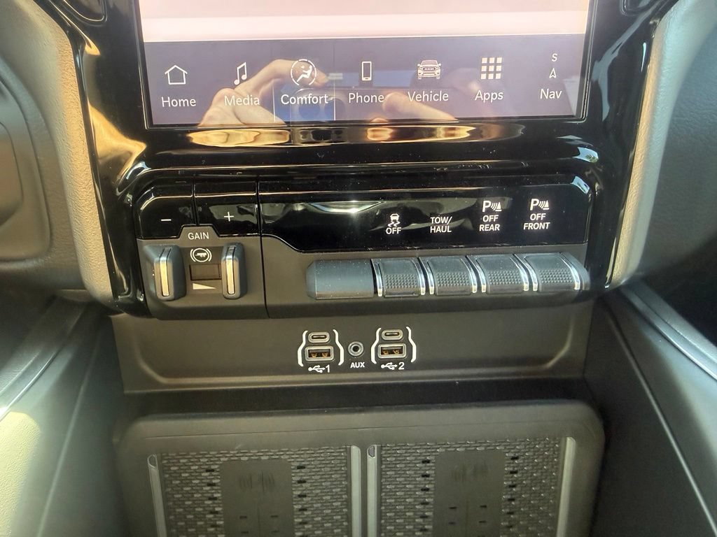 New 2026 RAM 2500 Big Horn AWD/4WD image 26