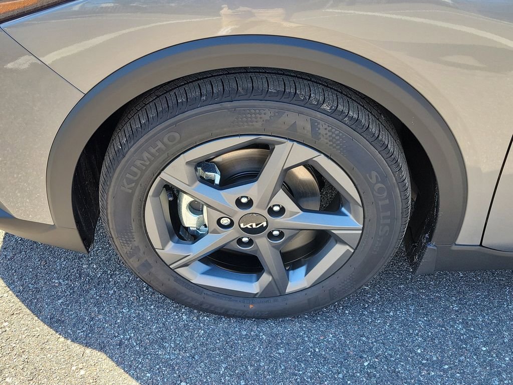New 2026 Kia K4 LXS image 35