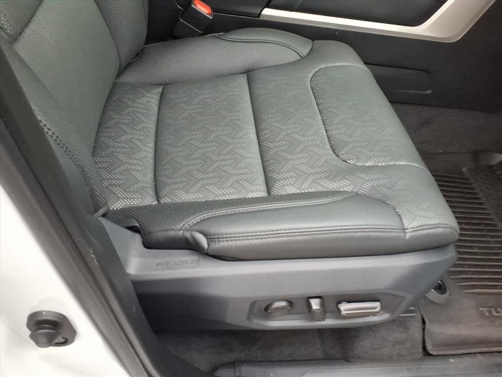 Used 2024 Toyota Tundra Limited image 17