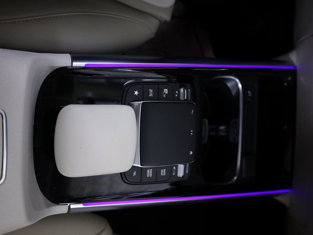 Certified 2023 Mercedes-Benz GLA 250 4MATIC w/ Premium Package image 21