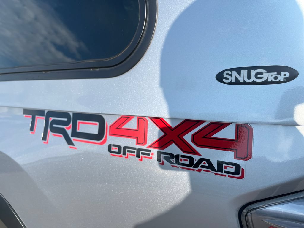 Used 2020 Toyota Tacoma TRD Off-Road w/ TRD Premium Off Road Package AWD/4WD image 39