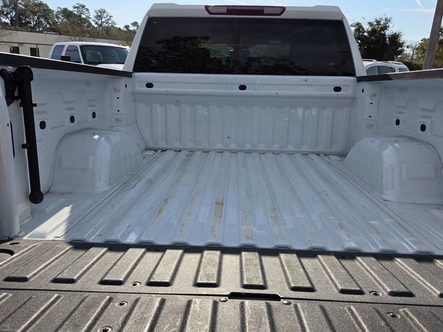 Used 2025 GMC Sierra 1500 SLT image 17